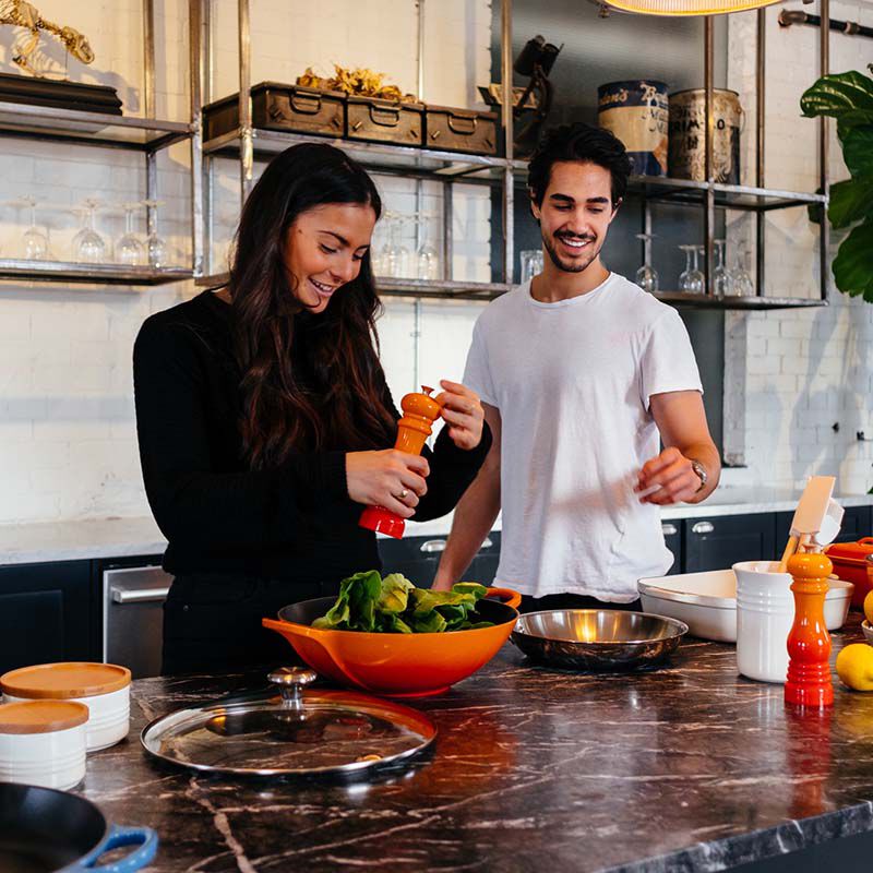 ル・クルーゼ　Le Creuset 中華鍋 WOK 36㎝ Wok - Enamelled Cast Iron Wok | Le Creuset